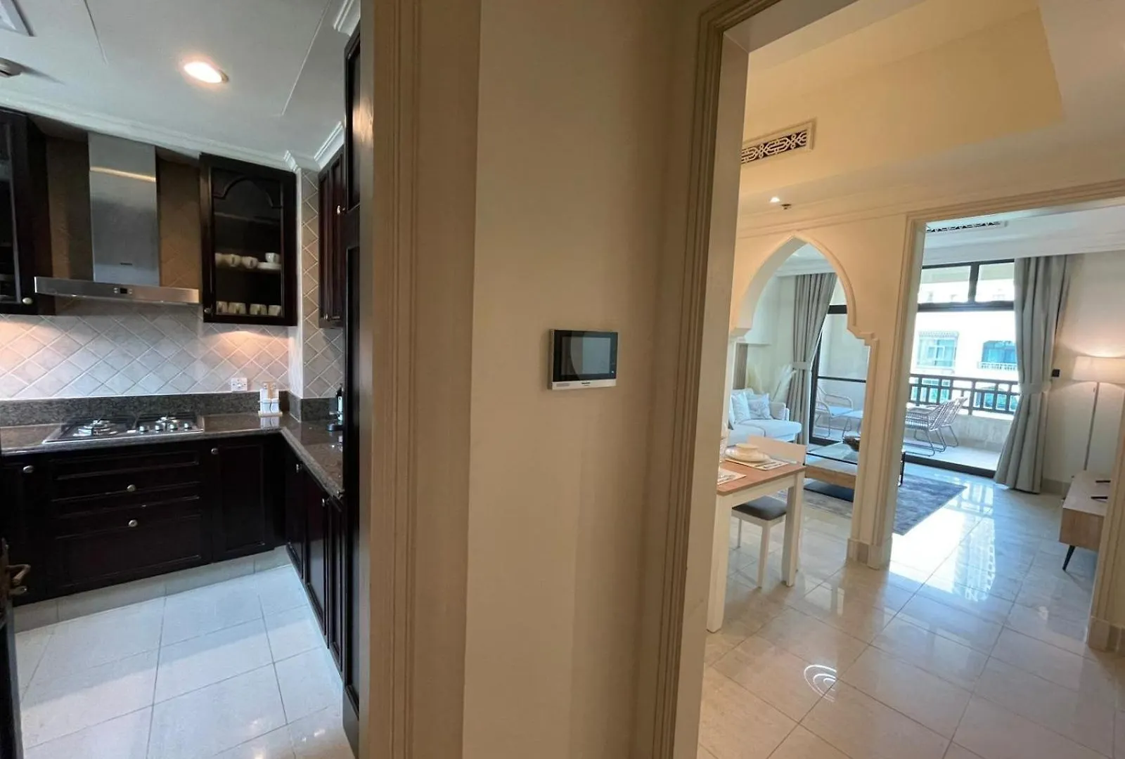 Al Tajer Residence, Oldtown - 1Br Apartment - Allsopp & Allsopp Dubai