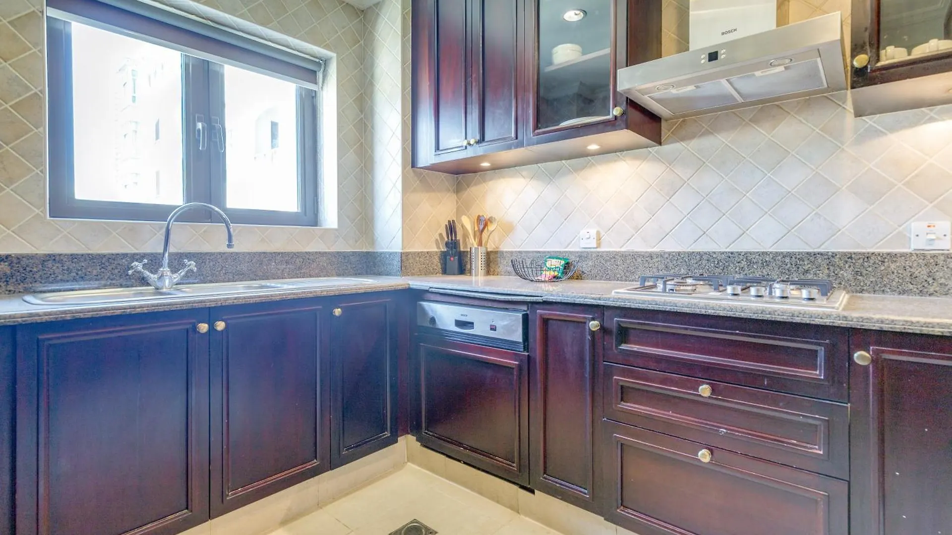 Al Tajer Residence, Oldtown - 1Br Apartment - Allsopp & Allsopp Dubai United Arab Emirates