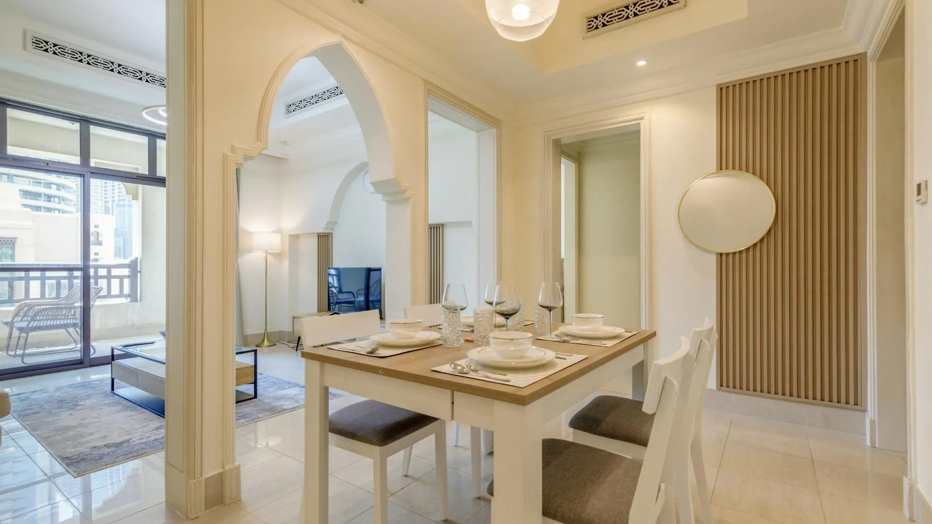 Al Tajer Residence, Oldtown - 1Br Apartment - Allsopp & Allsopp Dubai 0*,