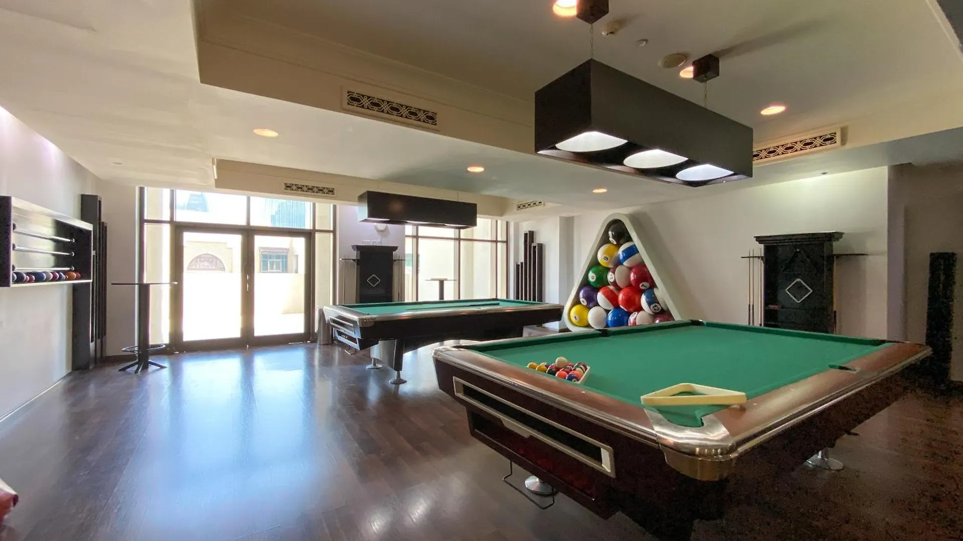 Al Tajer Residence, Oldtown - 1Br Apartment - Allsopp & Allsopp Dubai