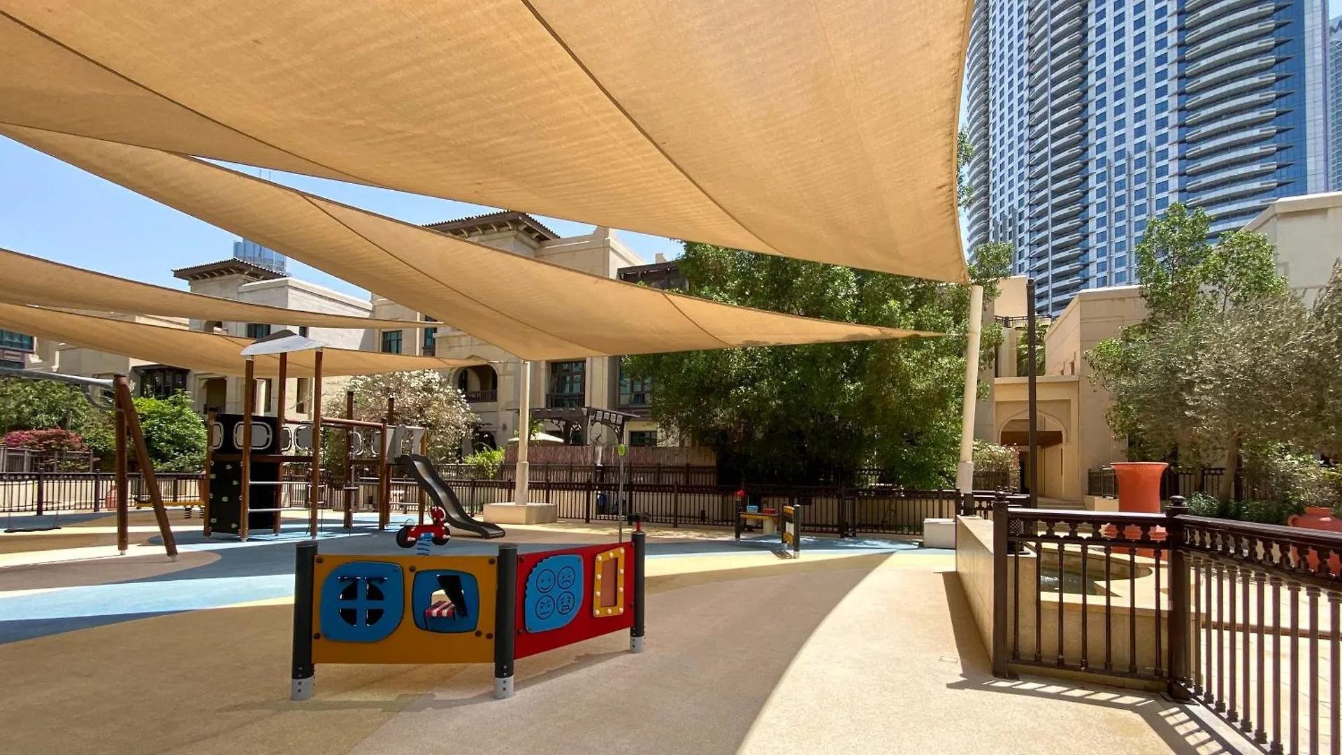 Al Tajer Residence, Oldtown - 1Br Apartment - Allsopp & Allsopp Dubai