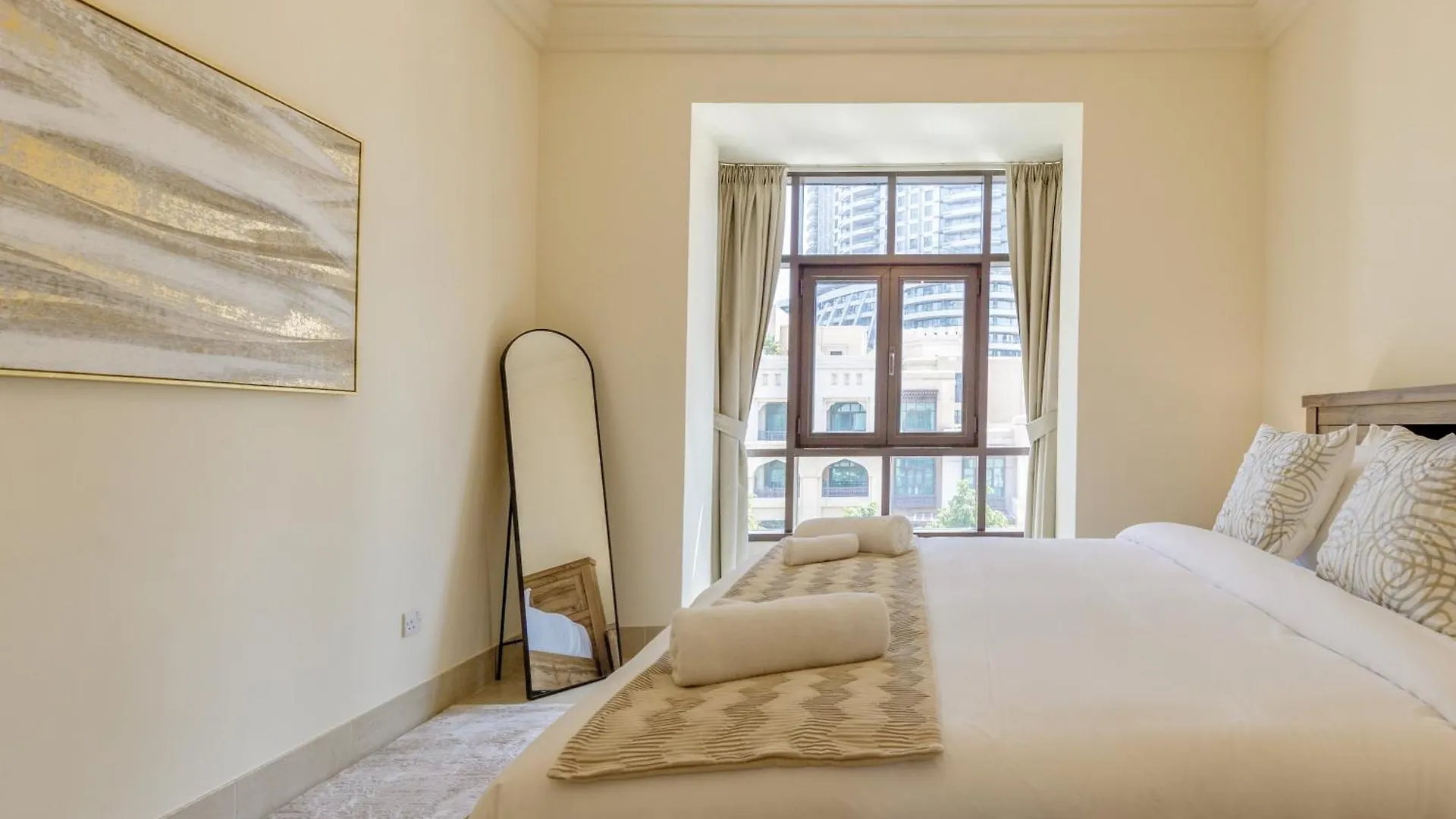Al Tajer Residence, Oldtown - 1Br Apartment - Allsopp & Allsopp Dubai