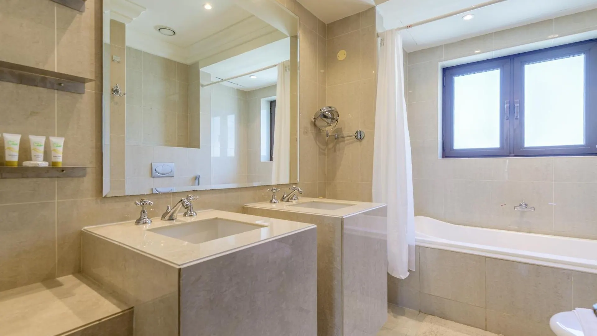 Al Tajer Residence, Oldtown - 1Br Apartment - Allsopp & Allsopp Dubaj